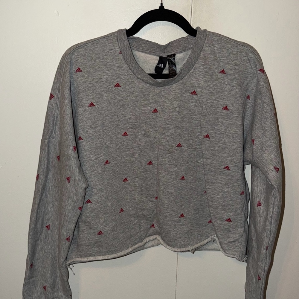 Adidas Heather Gray Crop Top with Red Logo Pattern